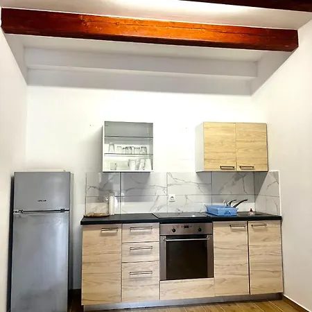 Apartment Oasis *